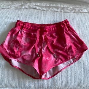 Pink lululemon Hotty Hot shorts 2.5’